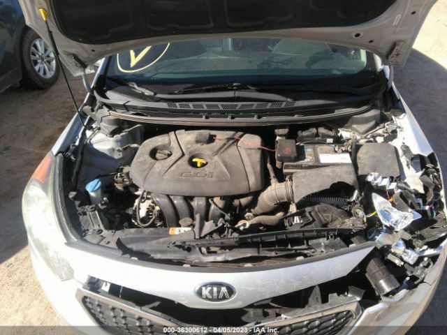 KNAFZ4A8XF5284192 KIA FORTE EX