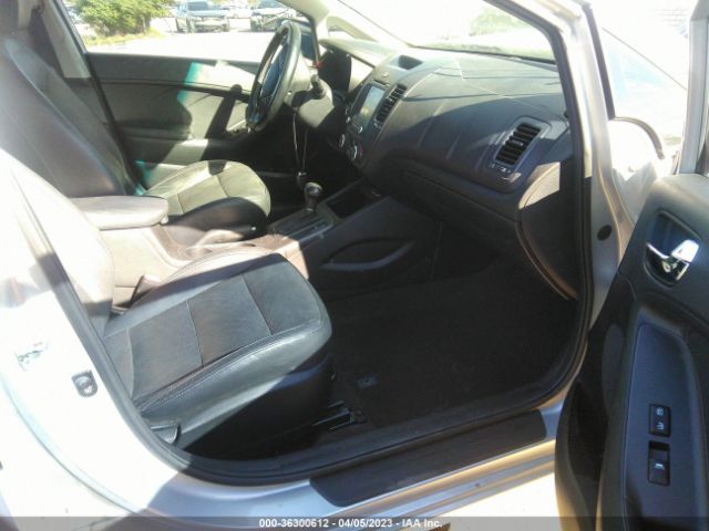 KNAFZ4A8XF5284192 KIA FORTE EX
