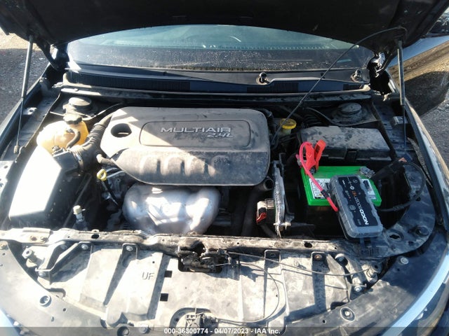 1C3CCCAB0FN696705 Chrysler 200 Limited