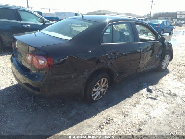 2010 VOLKSWAGEN JETTA SEDAN LIMITED VIN: 3VWRX7AJ5AM118947