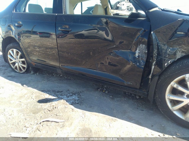 2010 VOLKSWAGEN JETTA SEDAN LIMITED VIN: 3VWRX7AJ5AM118947