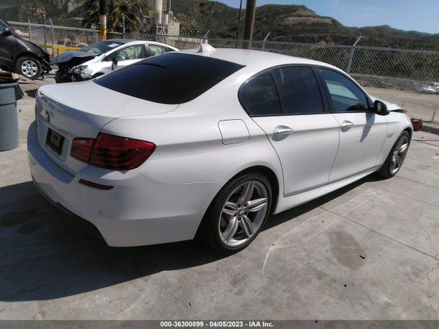 BMW 5 Series 528i 2015 WBA5A5C52FD518472 Image 4