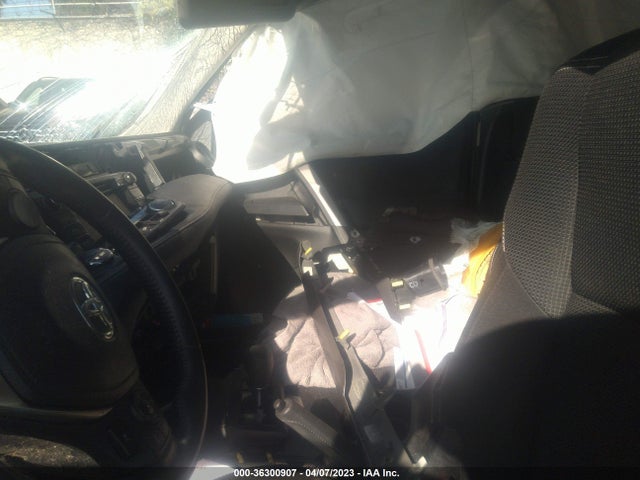 Toyota Rav4 Xle 2017 JTMWFREV4HJ114543 Image 5