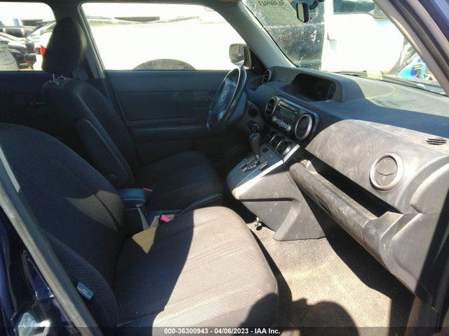 2008 SCION XB VIN: JTLKE50E681013493