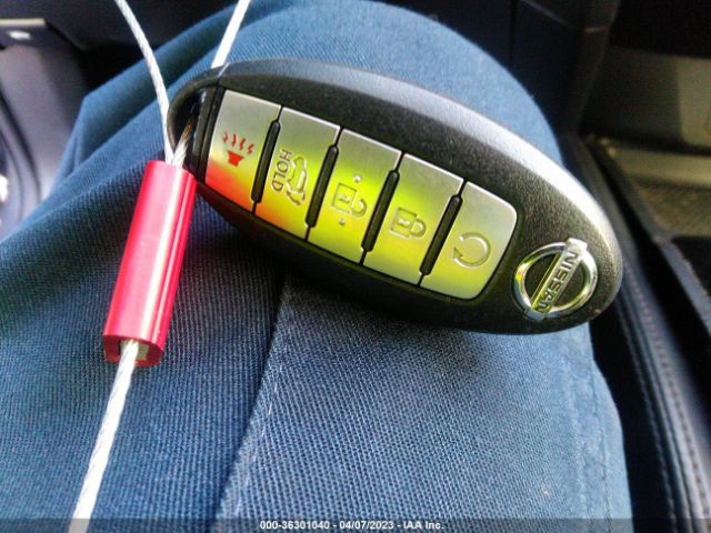 5N1AT2MT0JC737559 Nissan Rogue Sl