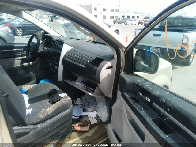 2010 DODGE GRAND CARAVAN SE VIN: 2D4RN4DE3AR239302