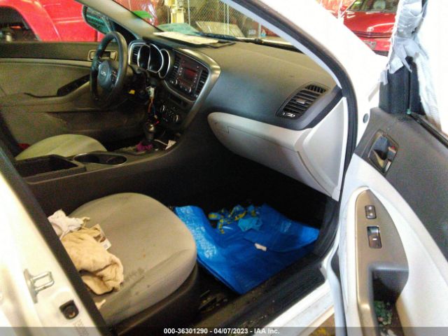KNAGM4A71F5656514 KIA Optima Lx