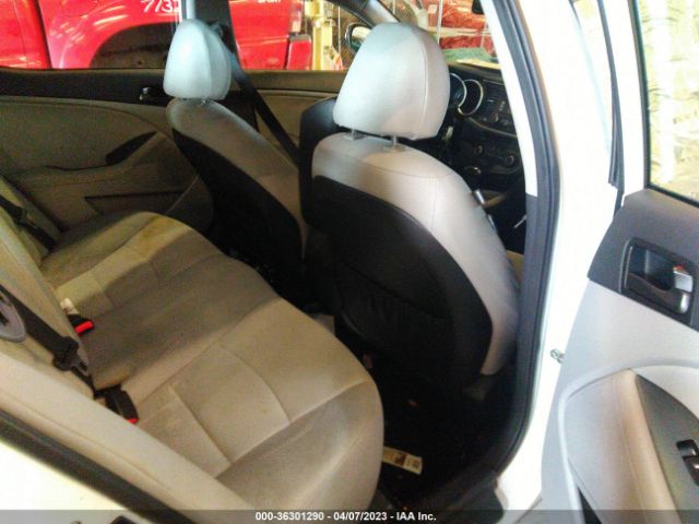 KNAGM4A71F5656514 KIA Optima Lx