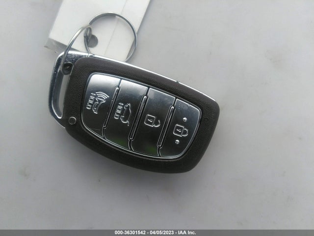 2019 HYUNDAI IONIQ HYBRID SEL VIN: KMHC75LC4KU109645