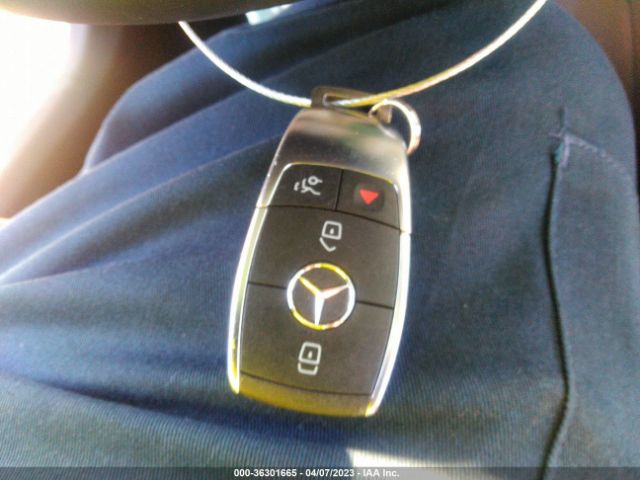 W1N0J8EB7NG039780 Mercedes-Benz Glc Glc 300