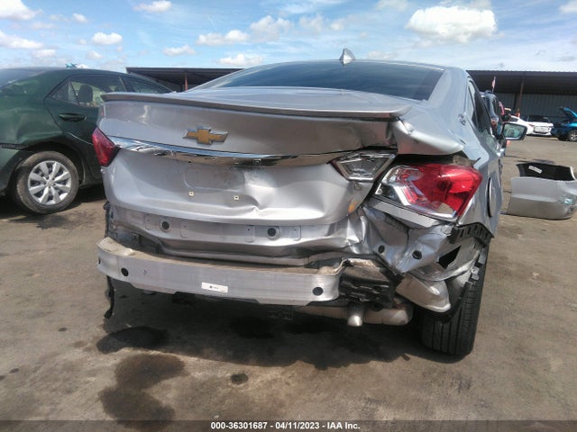 2017 CHEVROLET IMPALA LT VIN: 2G1105S33H9122628