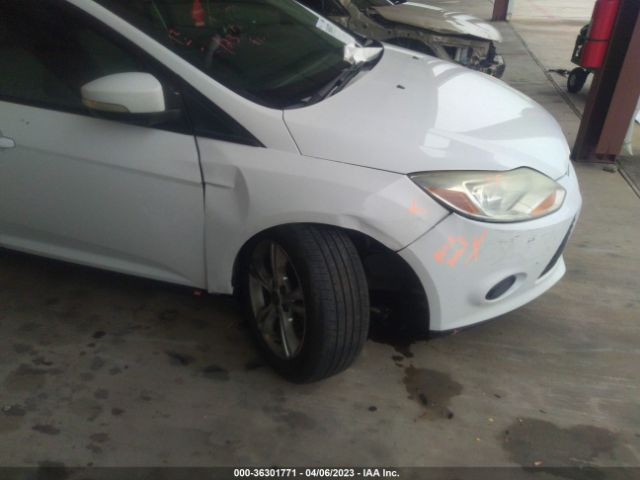 1FADP3F28EL287817 Ford FOCUS SE