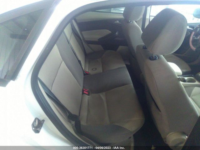 1FADP3F28EL287817 Ford FOCUS SE