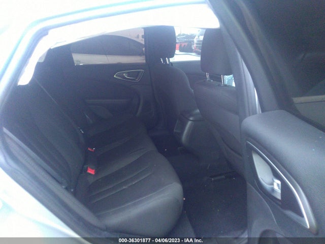 Chrysler 200 Touring 2016 1C3CCCFB7GN189360 Image 8