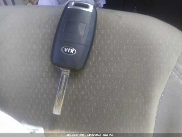 5XXGM4A7XFG411998 KIA Optima Lx