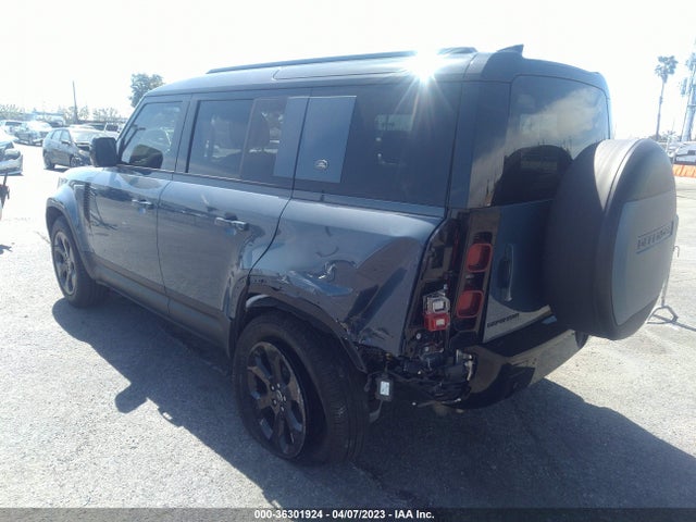 2021 Land Rover Defender, VIN: SALEJ7RX1M2037038