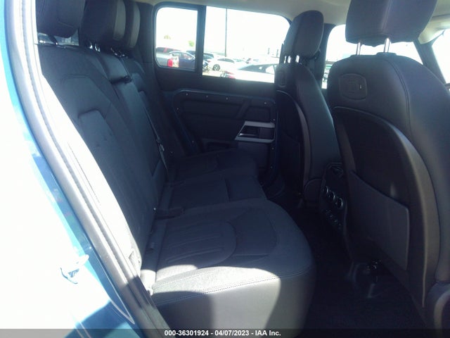2021 Land Rover Defender, VIN: SALEJ7RX1M2037038