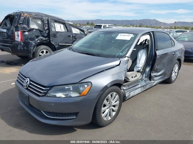 1VWAT7A39FC002332 Volkswagen Passat 1.8t Wolfsburg Ed