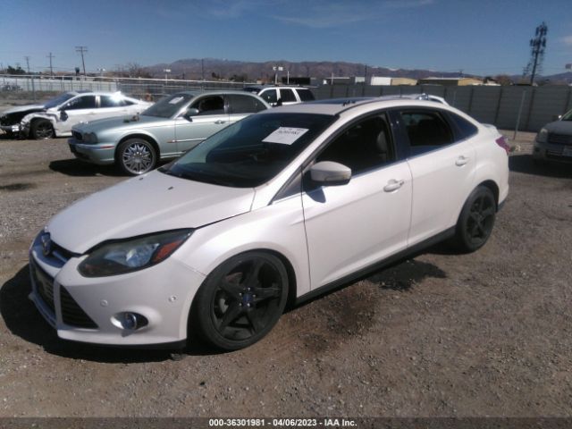 1FADP3J28EL123118 Ford Focus Titanium