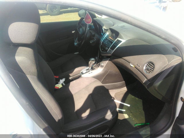 Chevrolet Cruze 1lt 2014 1G1PC5SB3E7425897 Image 6