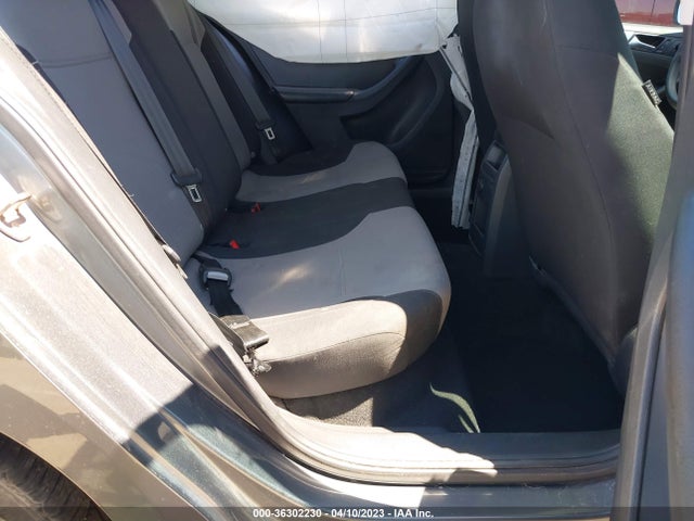 3VW2B7AJ2HM206476 Volkswagen Jetta 1.4t S