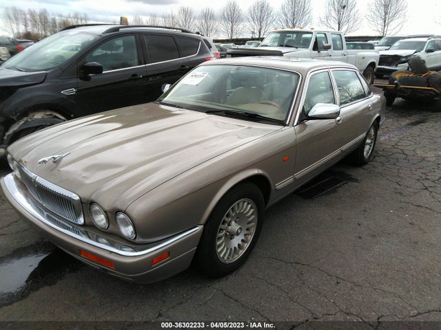 1997 JAGUAR XJ VANDEN PLAS VIN: SAJKX624XVC798764