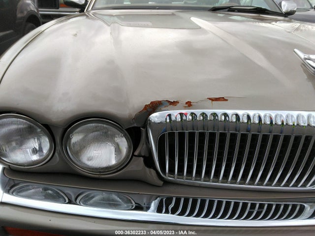 1997 JAGUAR XJ VANDEN PLAS VIN: SAJKX624XVC798764