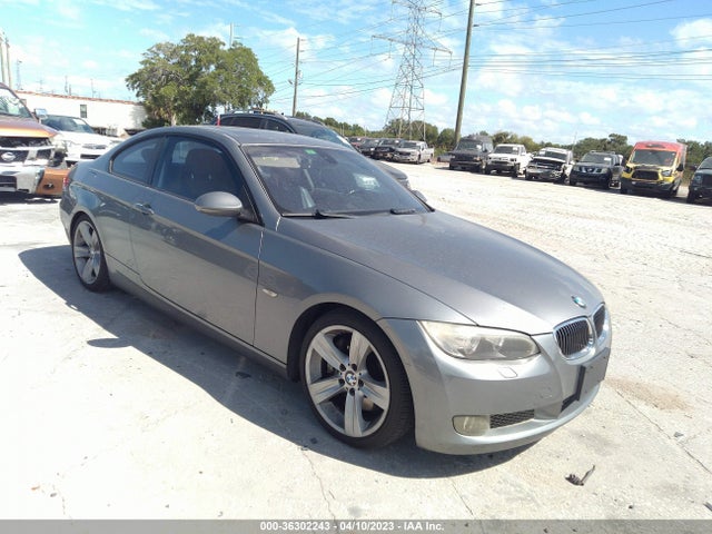 2009 BMW 3 SERIES 335I VIN: WBAWB73529P044720