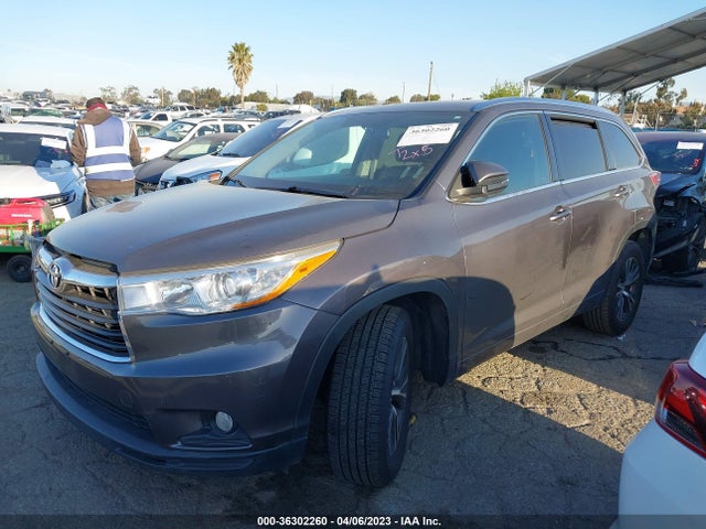 Toyota Highlander Xle 2016 5TDKKRFH4GS501761 Image 2