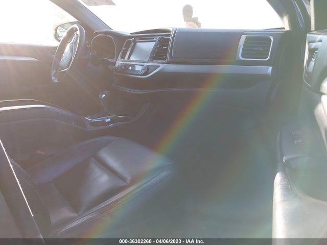 Toyota Highlander Xle 2016 5TDKKRFH4GS501761 Image 6