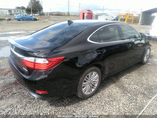 JTHBK1GG9F2203542 Lexus ES 350