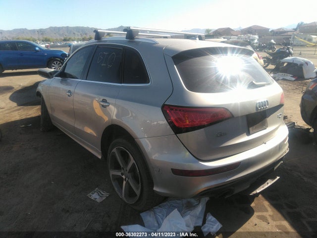 WA1DGAFP8EA124052 Audi Q5 Premium Plus