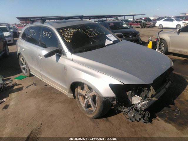 WA1DGAFP8EA124052 Audi Q5 Premium Plus