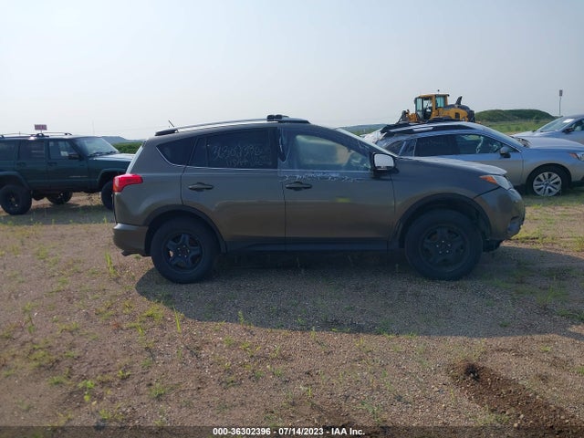 Toyota RAV4 LE 2014 JTMZFREV3ED031497 Image 5