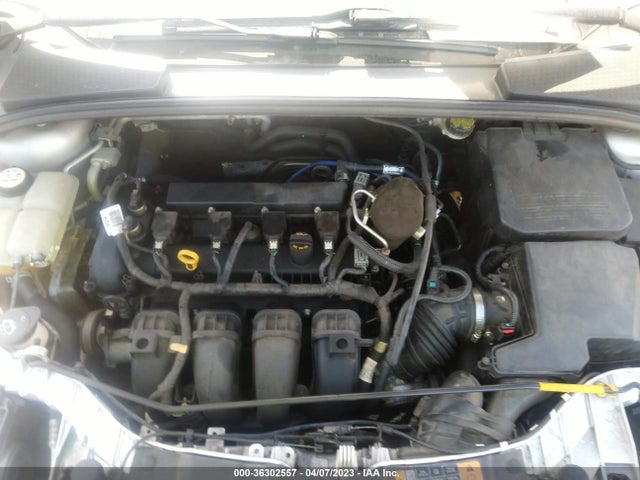 Ford FOCUS SE 2015 1FADP3K21FL270770 Image 10