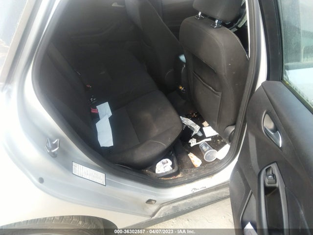 Ford FOCUS SE 2015 1FADP3K21FL270770 Image 8