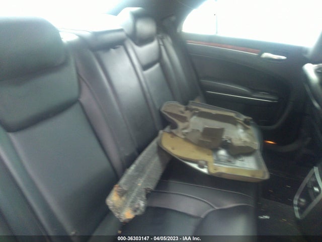 Chrysler 300 2014 2C3CCAAG2EH347052 Image 9