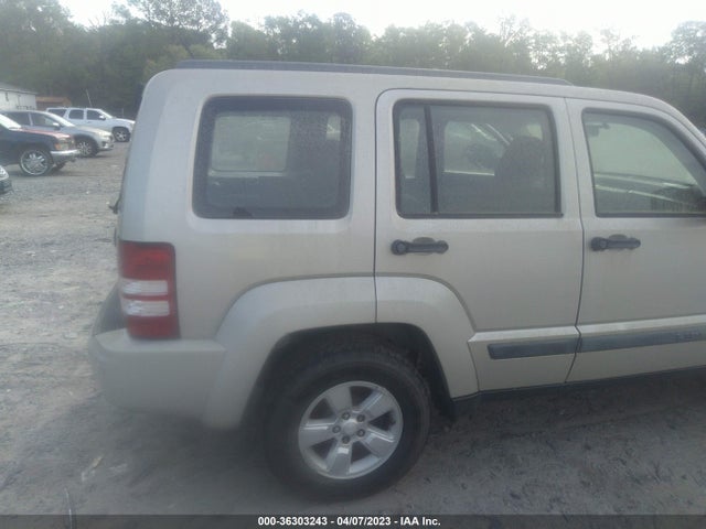 2009 JEEP LIBERTY SPORT VIN: 1J8GP28K19W529455