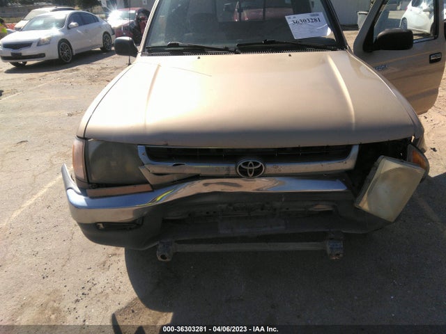 1999 TOYOTA TACOMA VIN: 4TAVL52N4XZ411020