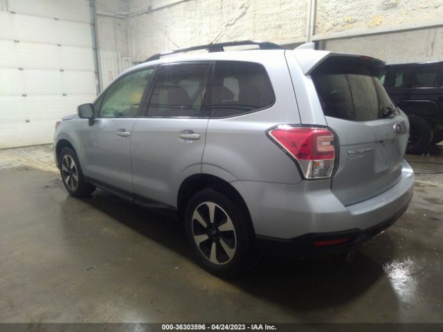 JF2SJAGCXJH487367 Subaru Forester Premium