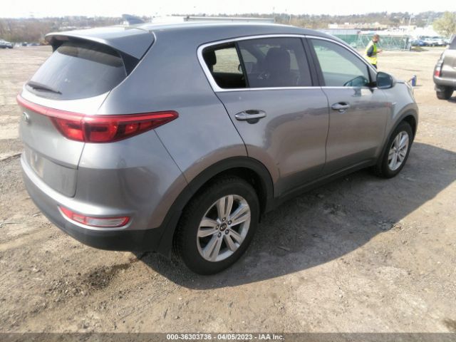 KNDPMCAC1H7271424 KIA Sportage Lx