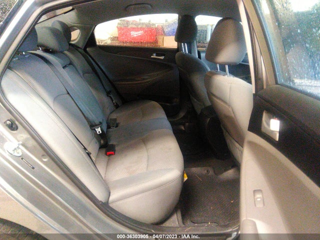 2014 HYUNDAI SONATA GLS VIN: 5NPEB4AC1EH881351