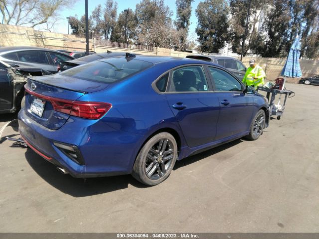 3KPF34AD1ME351474 KIA Forte Gt-line