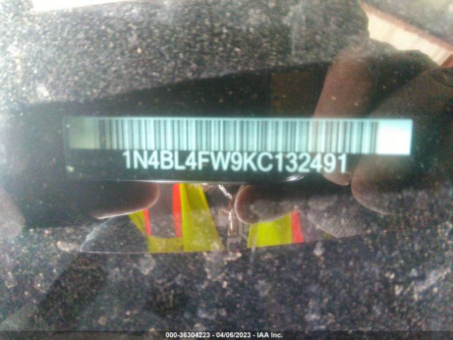 1N4BL4FW9KC132491 Nissan Altima 2.5 Platinum