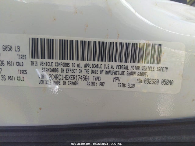 2C4RC1HGXER174564 Chrysler Town & Country S