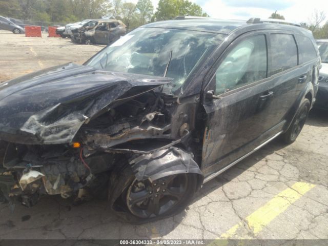 3C4PDCGGXKT716689 Dodge Journey Crossroad