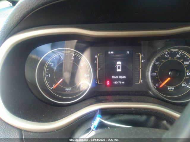 1C4PJLCB6FW706826 Jeep Cherokee Latitude