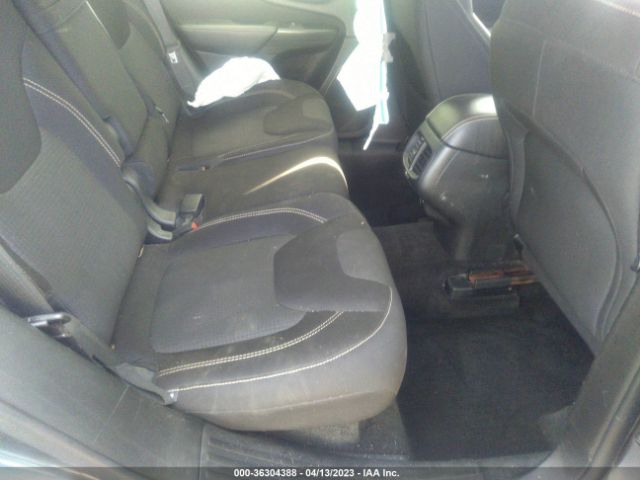 1C4PJLCB6FW706826 Jeep Cherokee Latitude