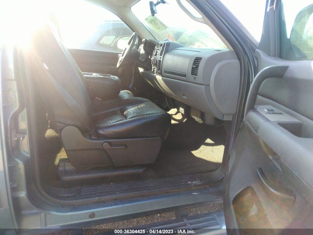 2008 CHEVROLET SILVERADO 1500 LS VIN: 2GCEC13C281139801