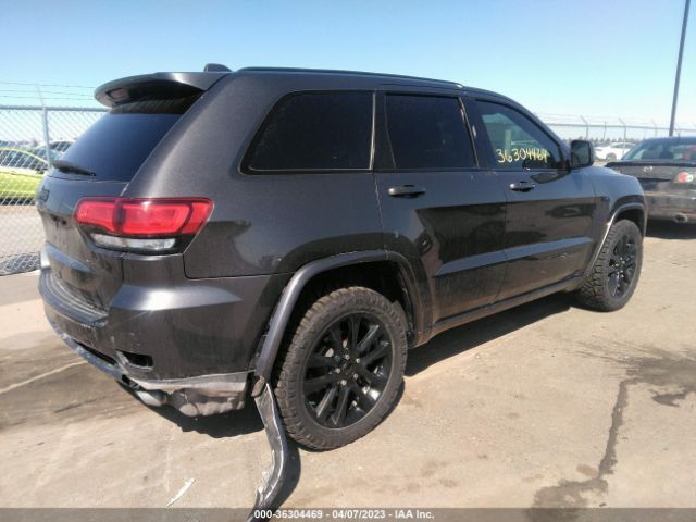 1C4RJEAGXJC253078 Jeep Grand Cherokee Altitude